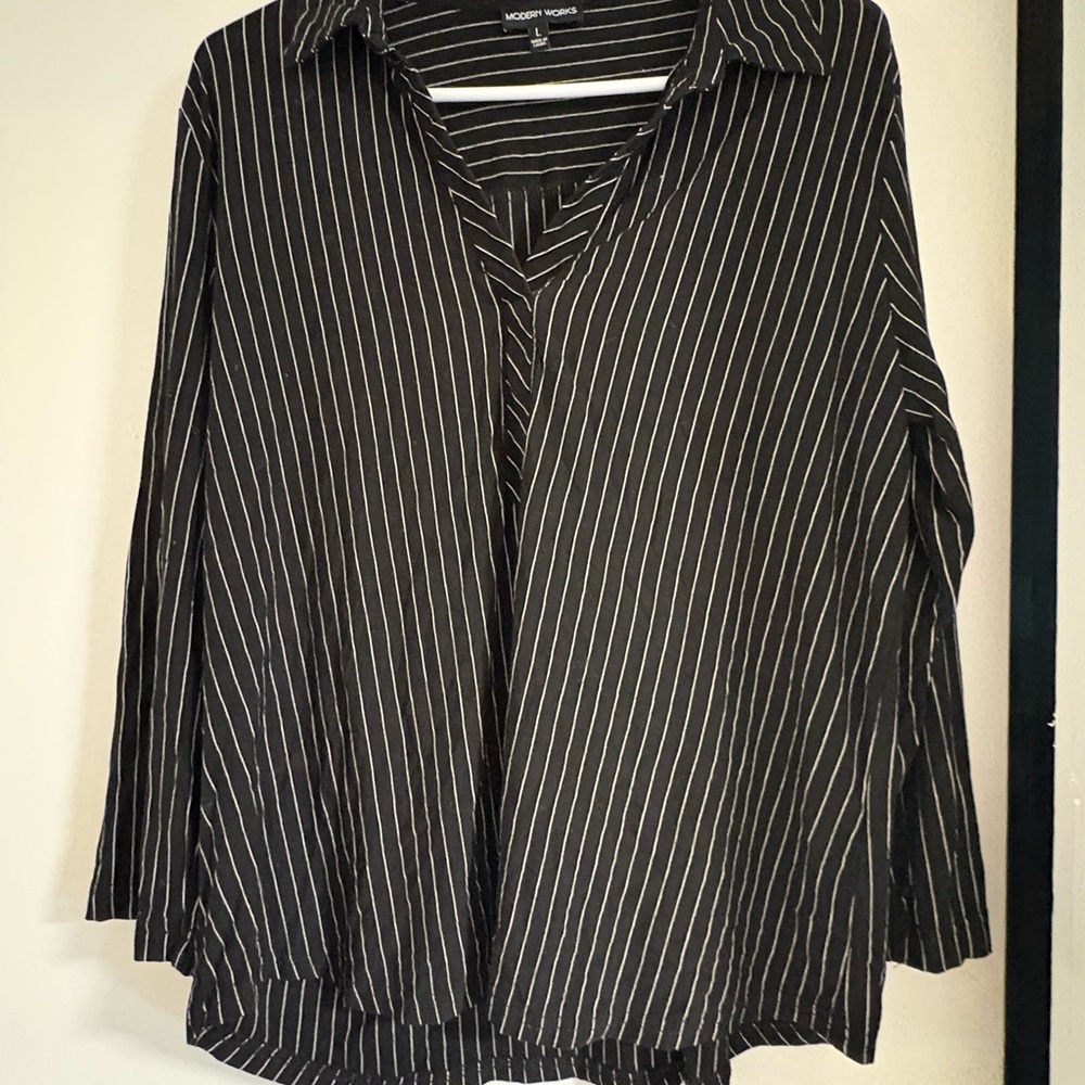 Modern Women Black and White Striped Button Down Shirt